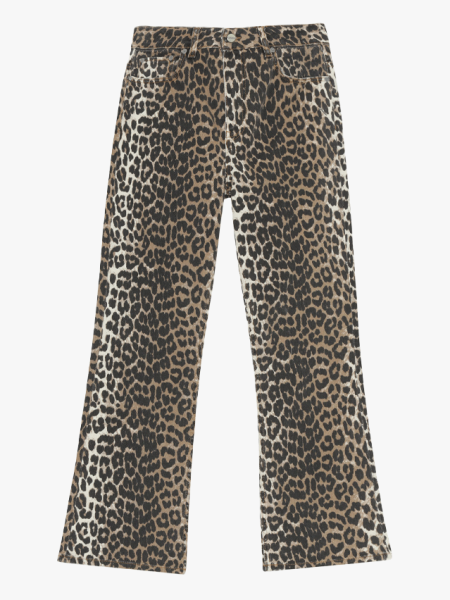 How To Wear Leopard Print, Even If You’re A Minimalist